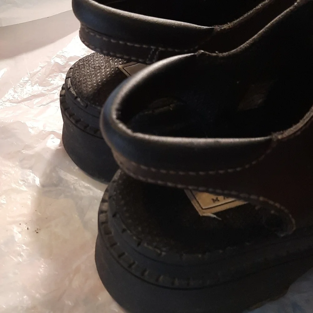 Maurices Heavy Duty Clog Mule Shoe